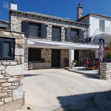 Maria Tsomou Theologos (Thasos)